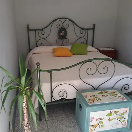 Montegrazie Tatil Evi *